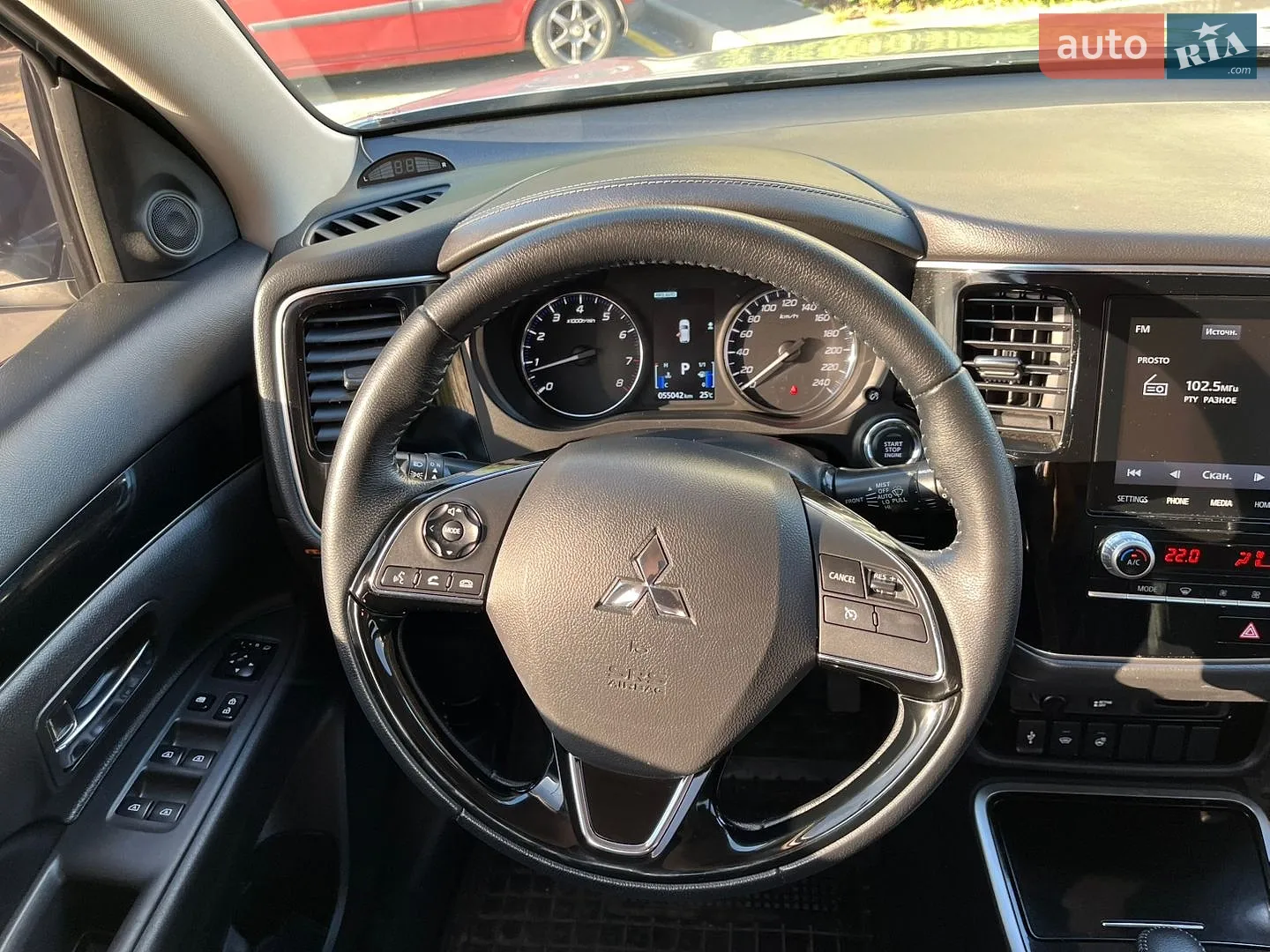 2021 Mitsubishi Outlander - мініатюра 26
