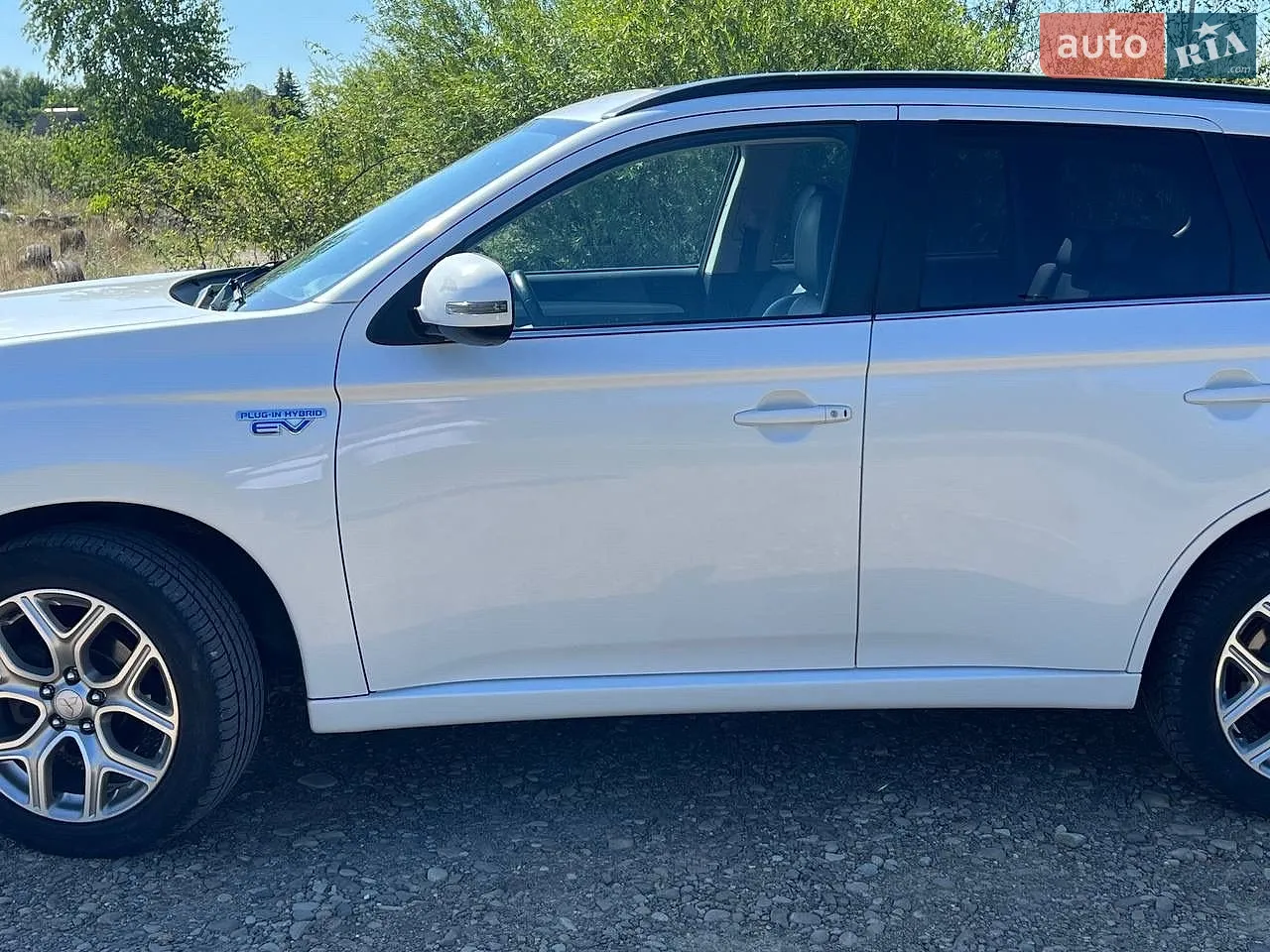 2014 Mitsubishi Outlander - мініатюра 2