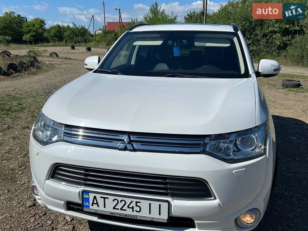 2014 Mitsubishi Outlander - мініатюра 16