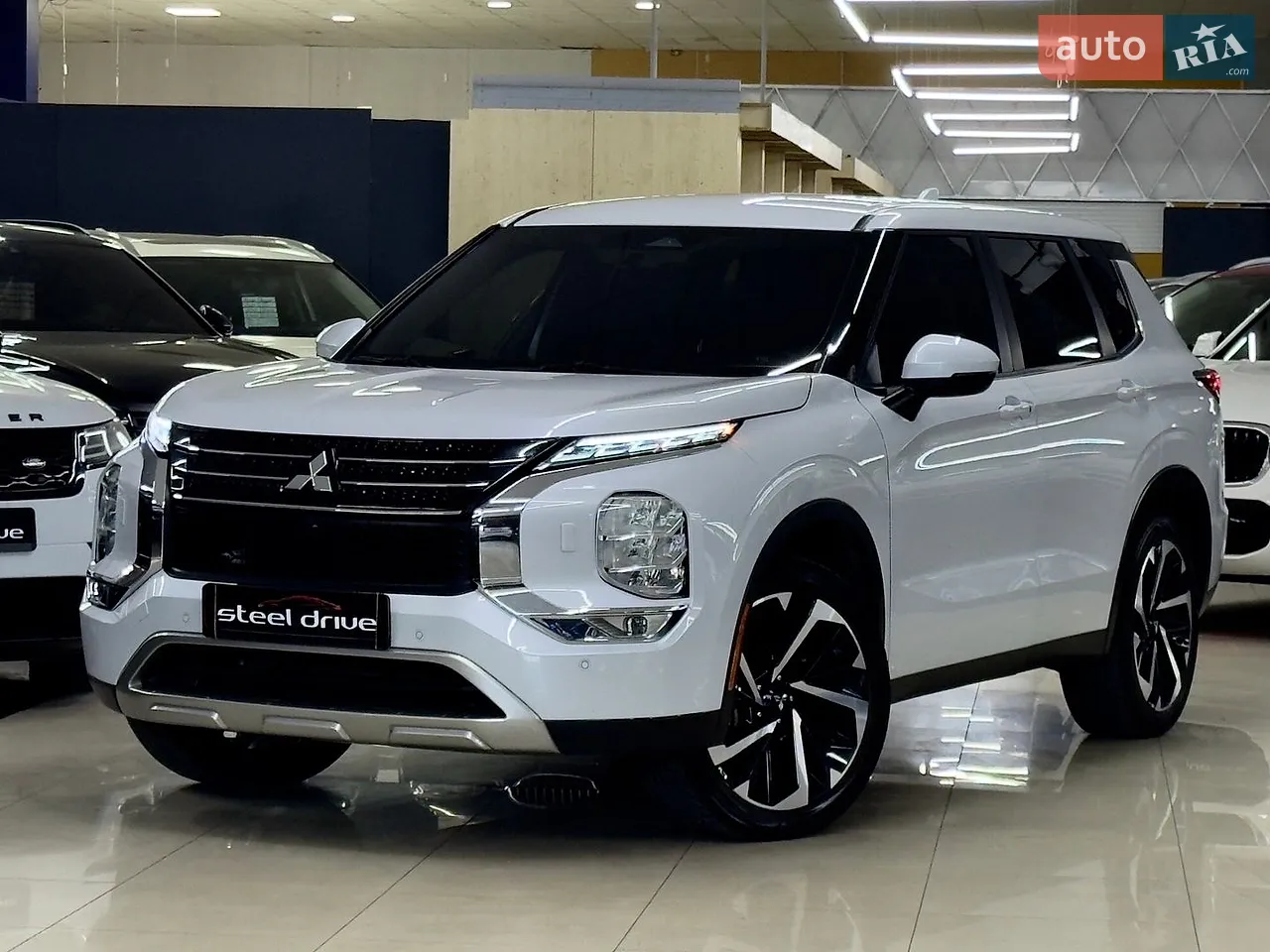 2023 Mitsubishi Outlander - мініатюра 3