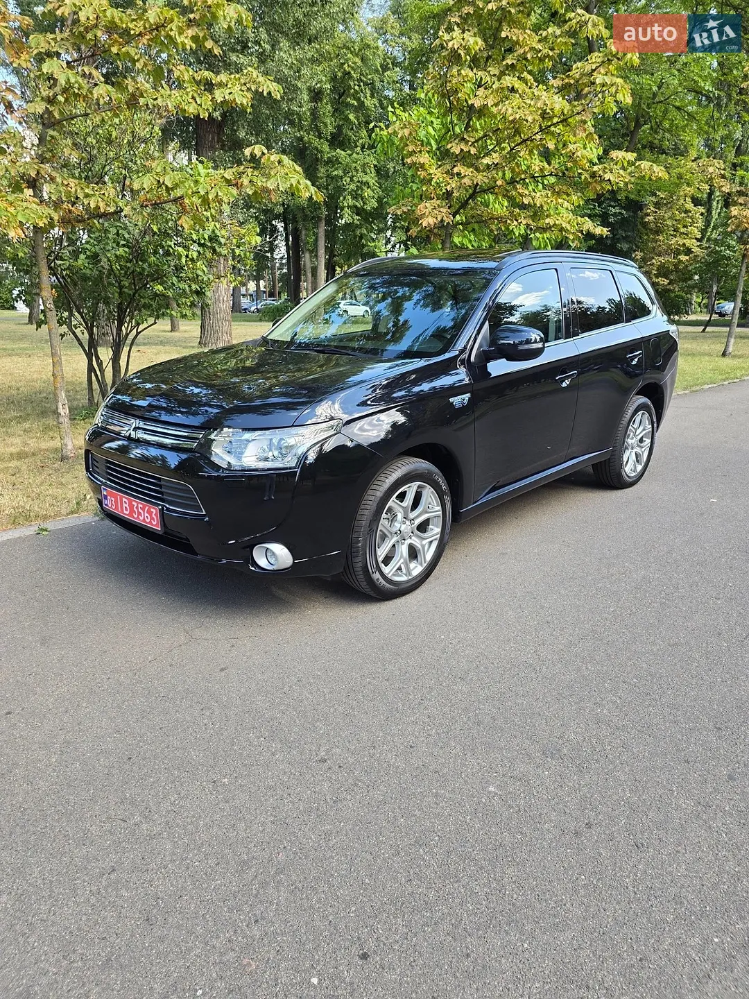 2014 Mitsubishi Outlander - мініатюра 3