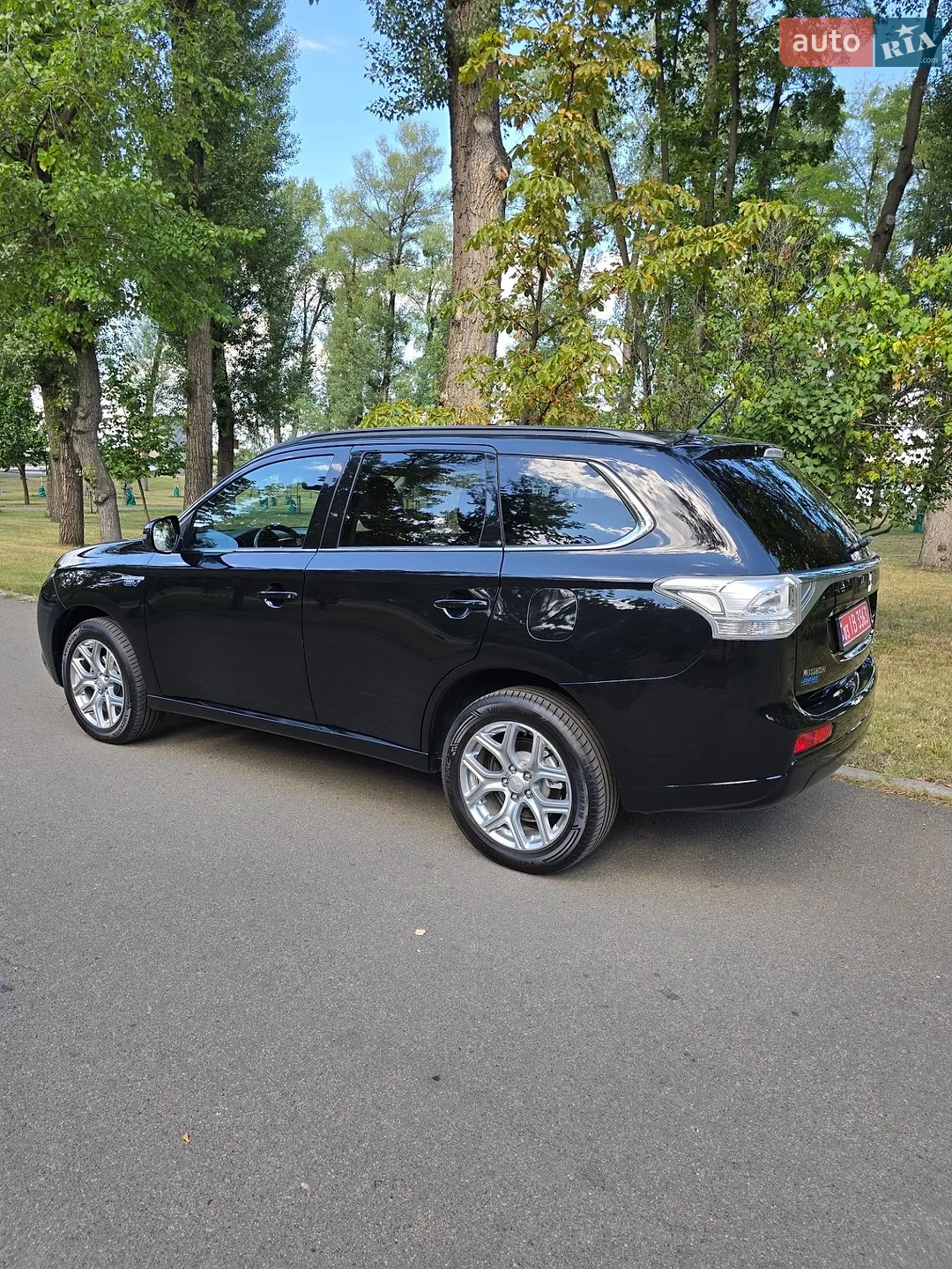 2014 Mitsubishi Outlander - мініатюра 7