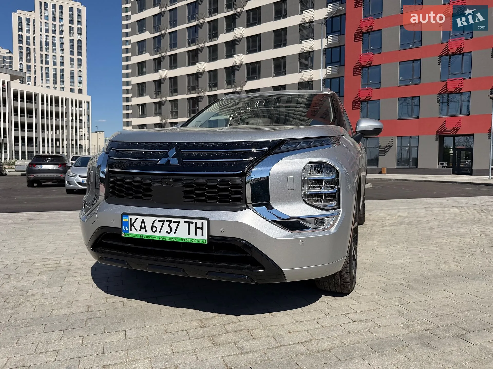 2022 Mitsubishi Outlander - мініатюра 5