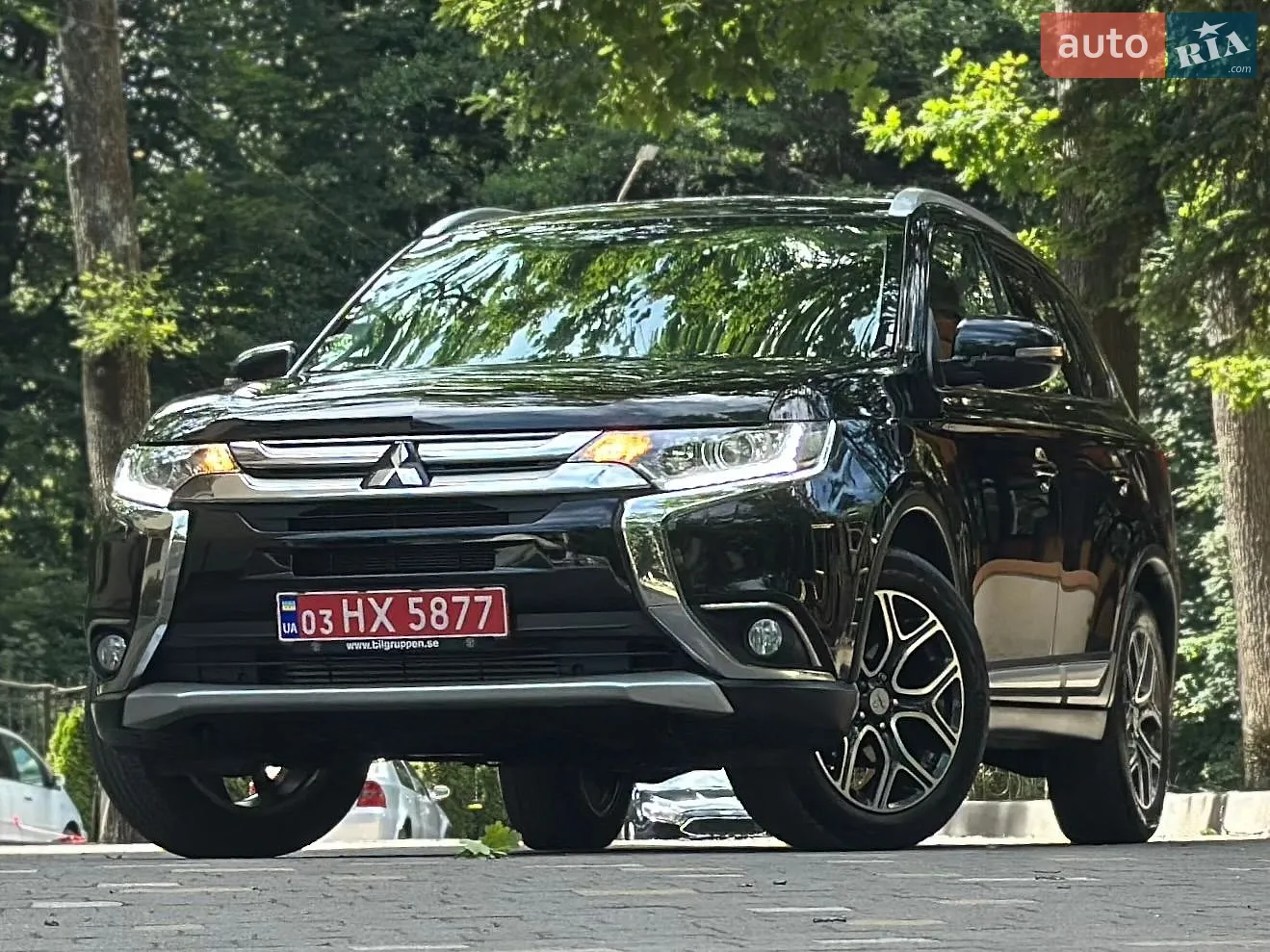 2016 Mitsubishi Outlander - мініатюра 2