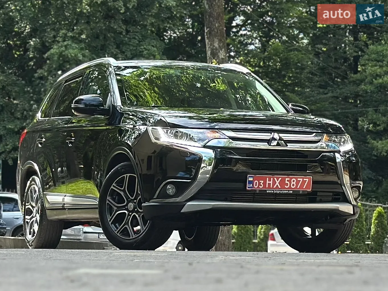 2016 Mitsubishi Outlander - мініатюра 28