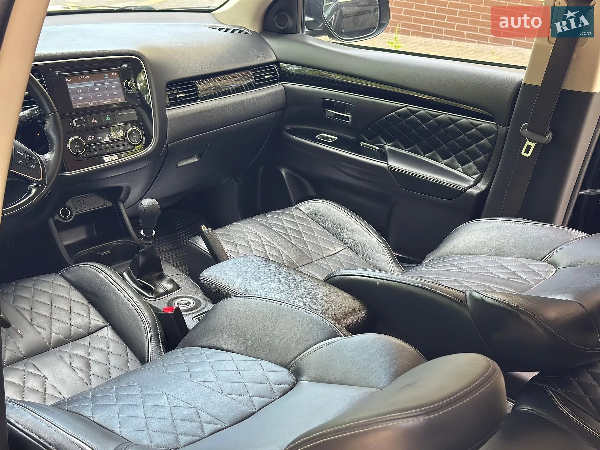 2016 Mitsubishi Outlander - мініатюра 67
