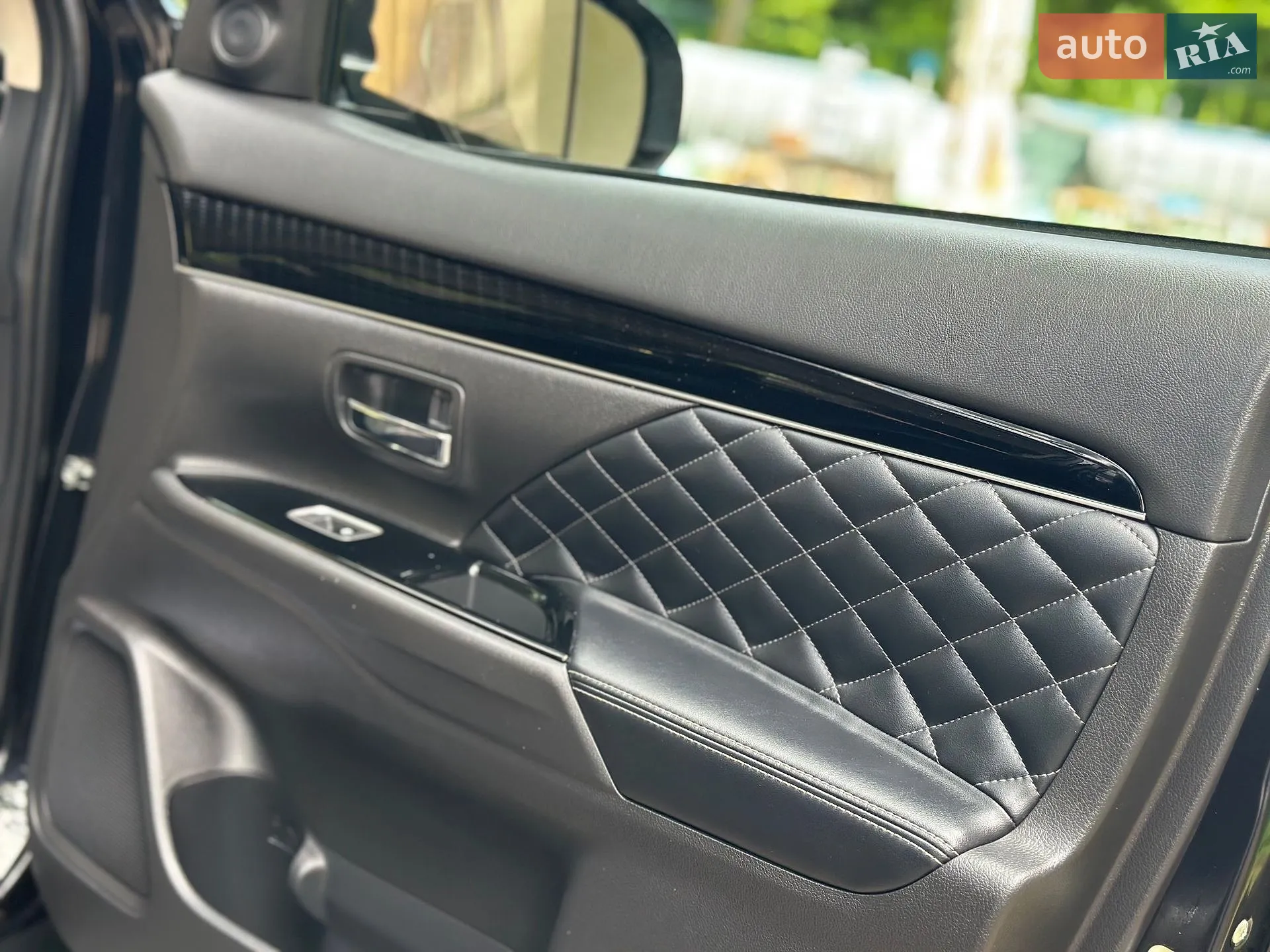 2016 Mitsubishi Outlander - мініатюра 83