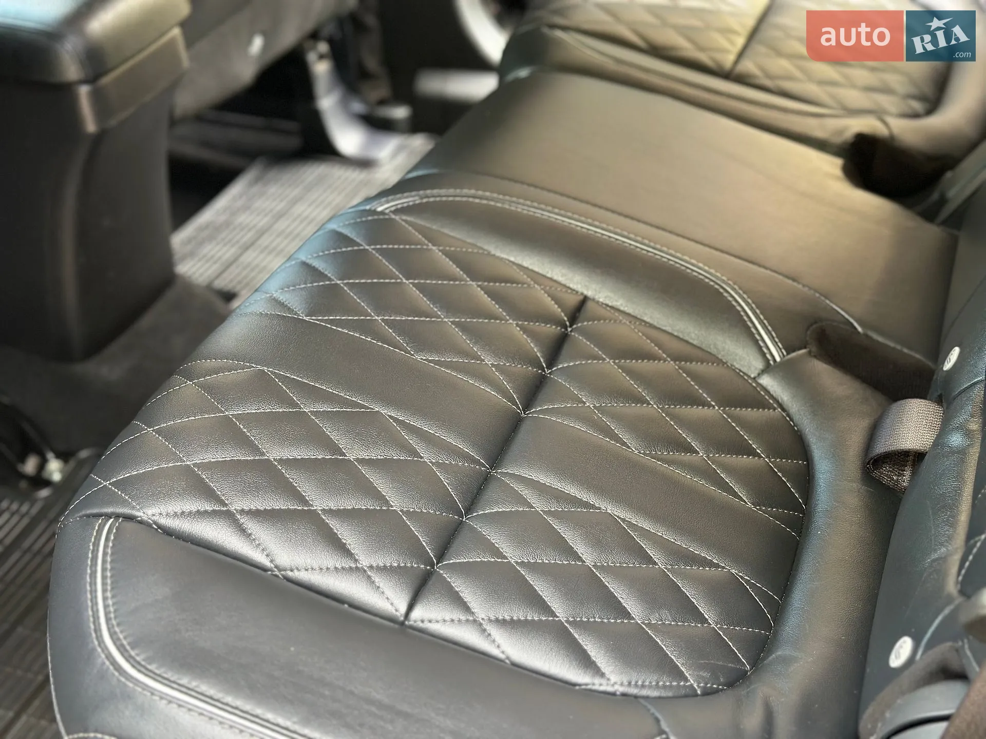 2016 Mitsubishi Outlander - мініатюра 96