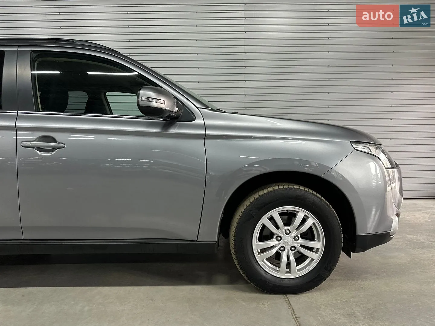 2012 Mitsubishi Outlander - мініатюра 9