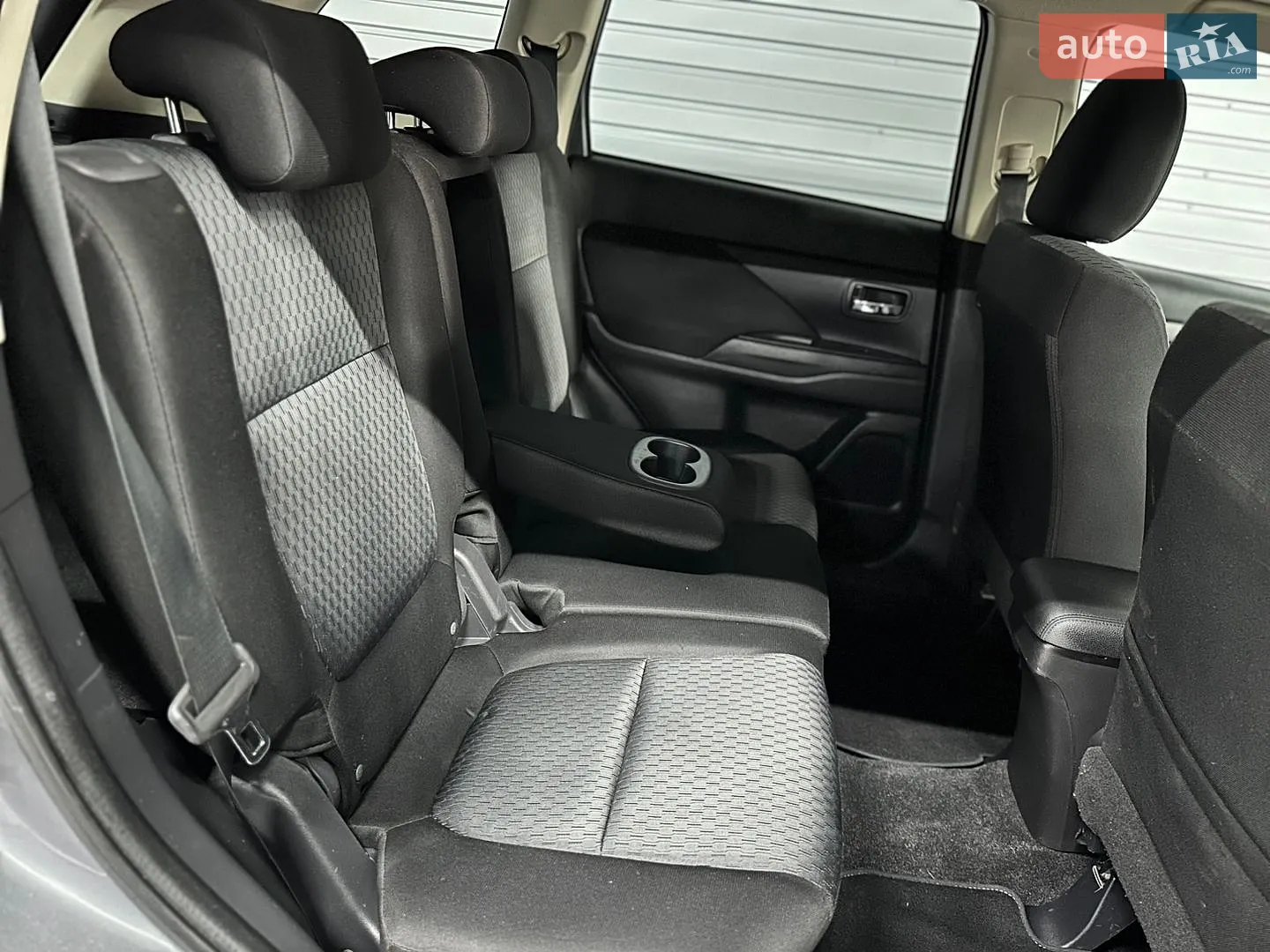 2012 Mitsubishi Outlander - мініатюра 32