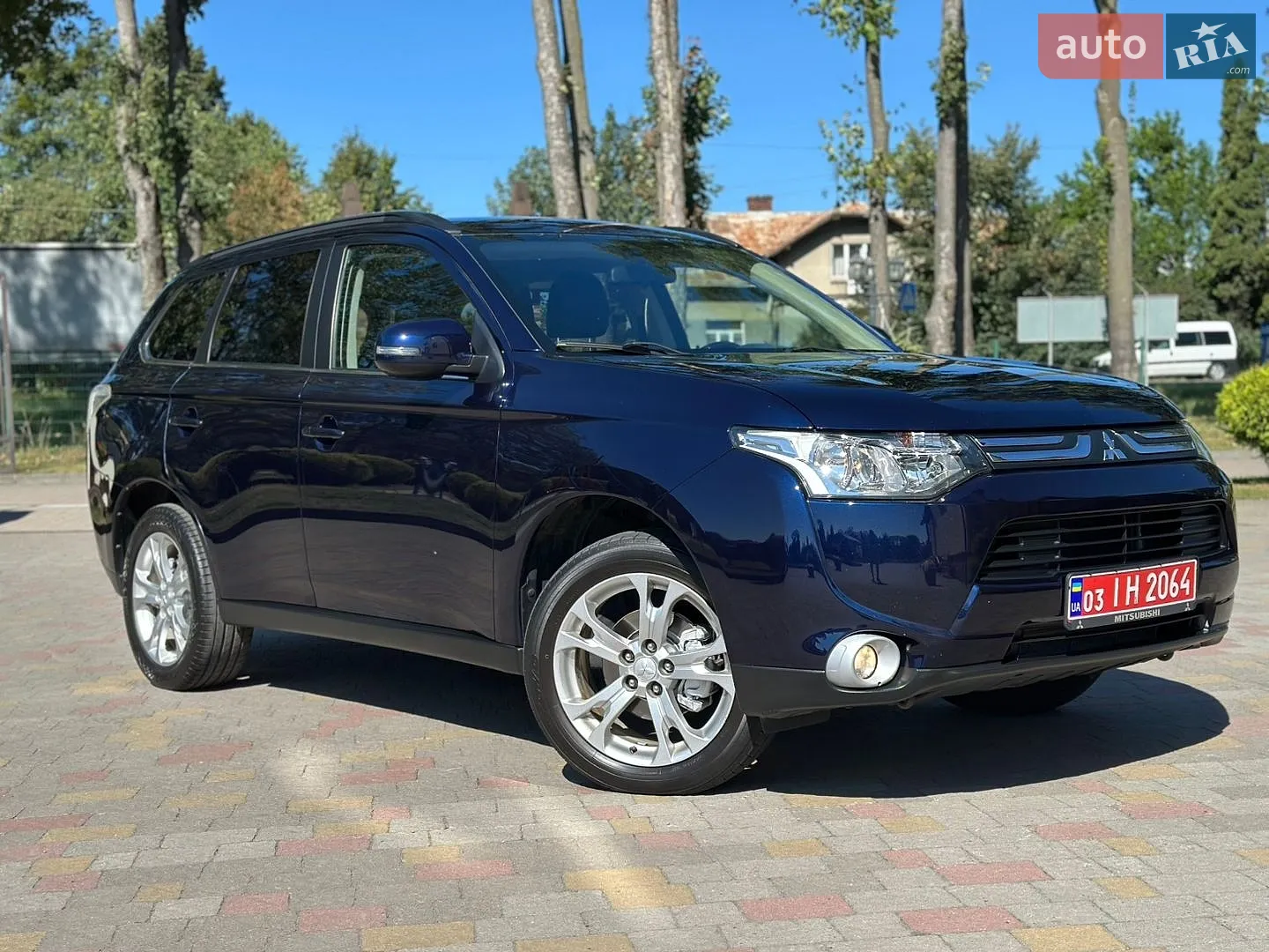 2014 Mitsubishi Outlander - мініатюра 18