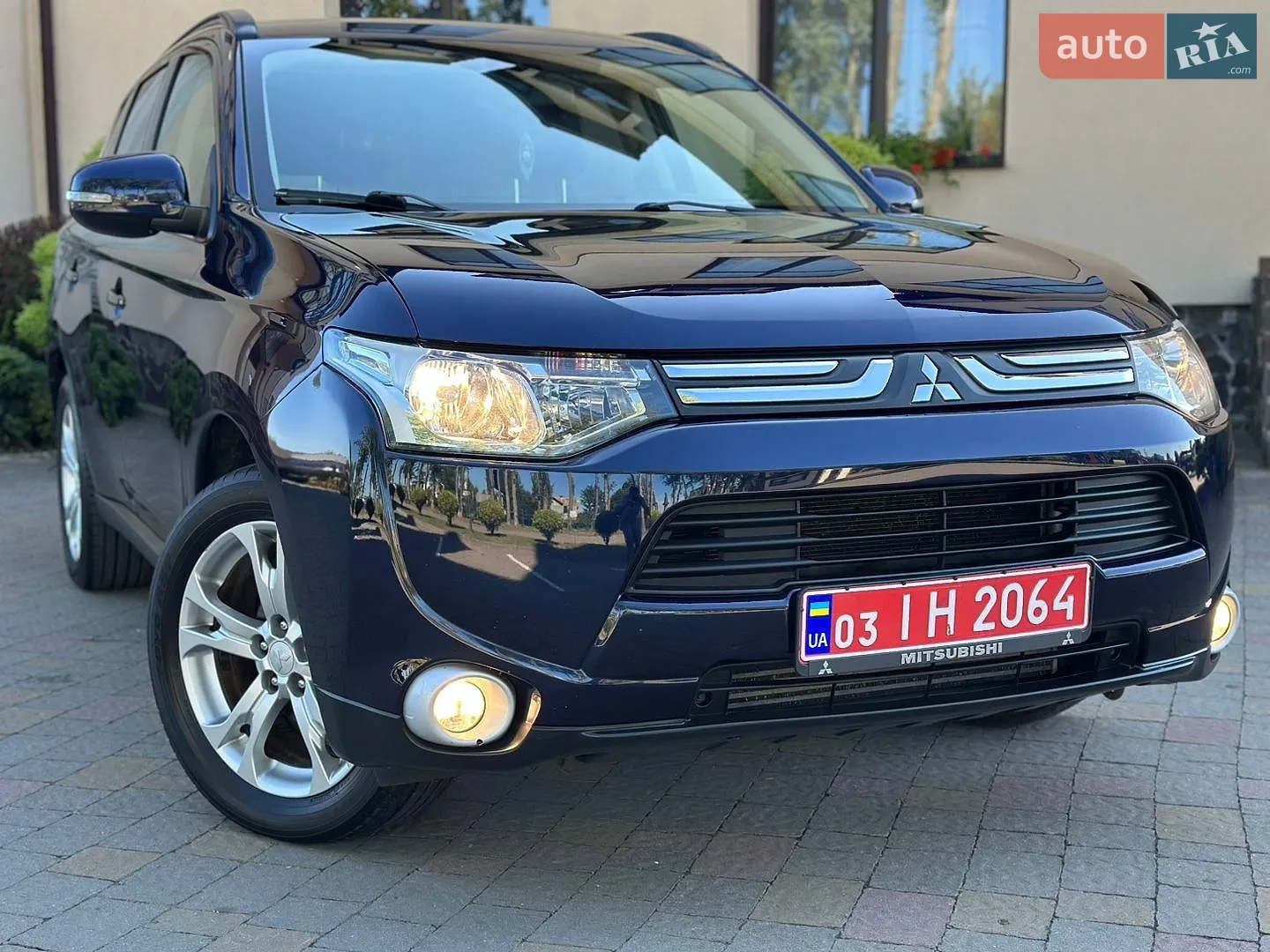 2014 Mitsubishi Outlander - мініатюра 25