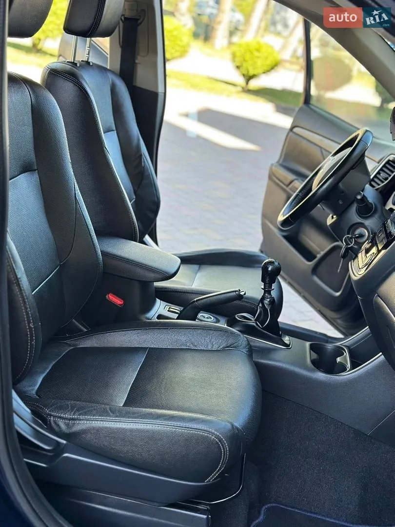 2014 Mitsubishi Outlander - мініатюра 99