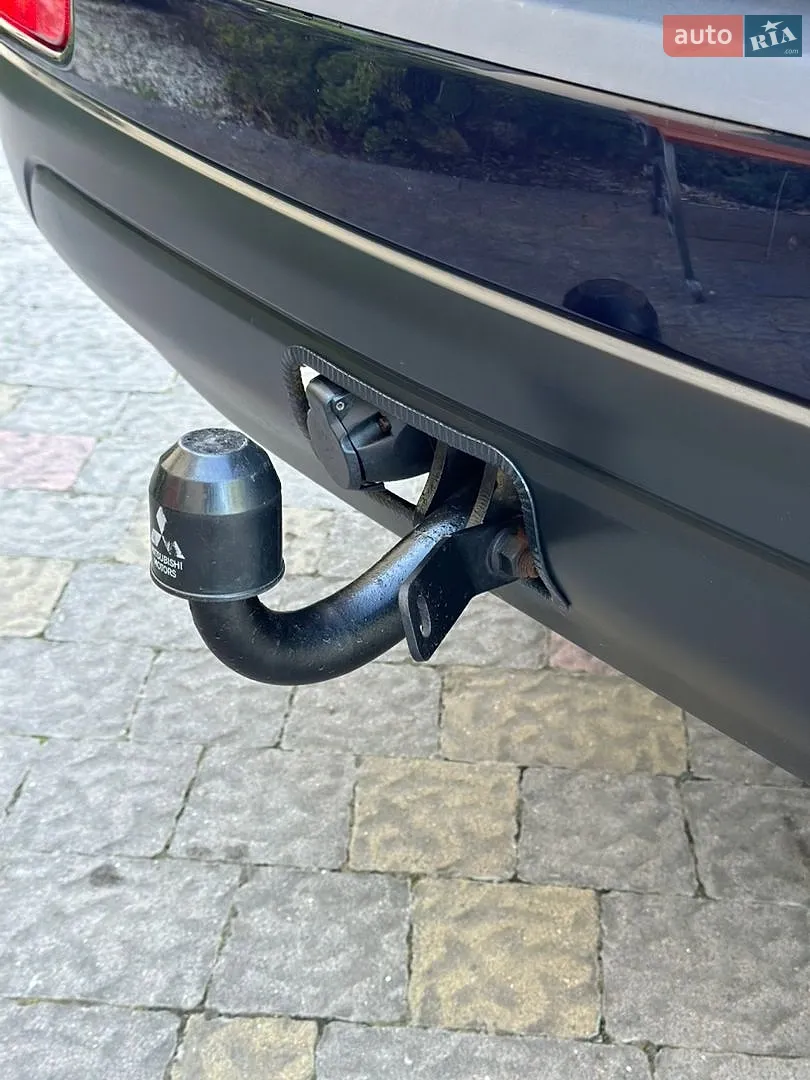 2014 Mitsubishi Outlander - мініатюра 142