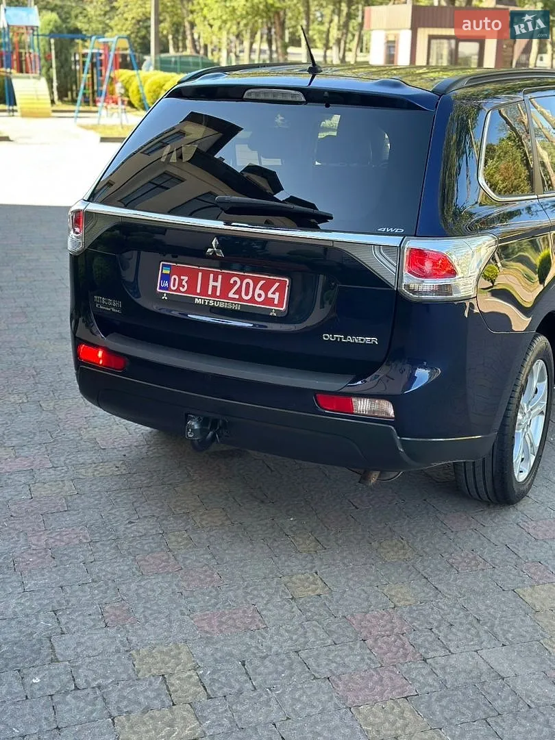 2014 Mitsubishi Outlander - мініатюра 147