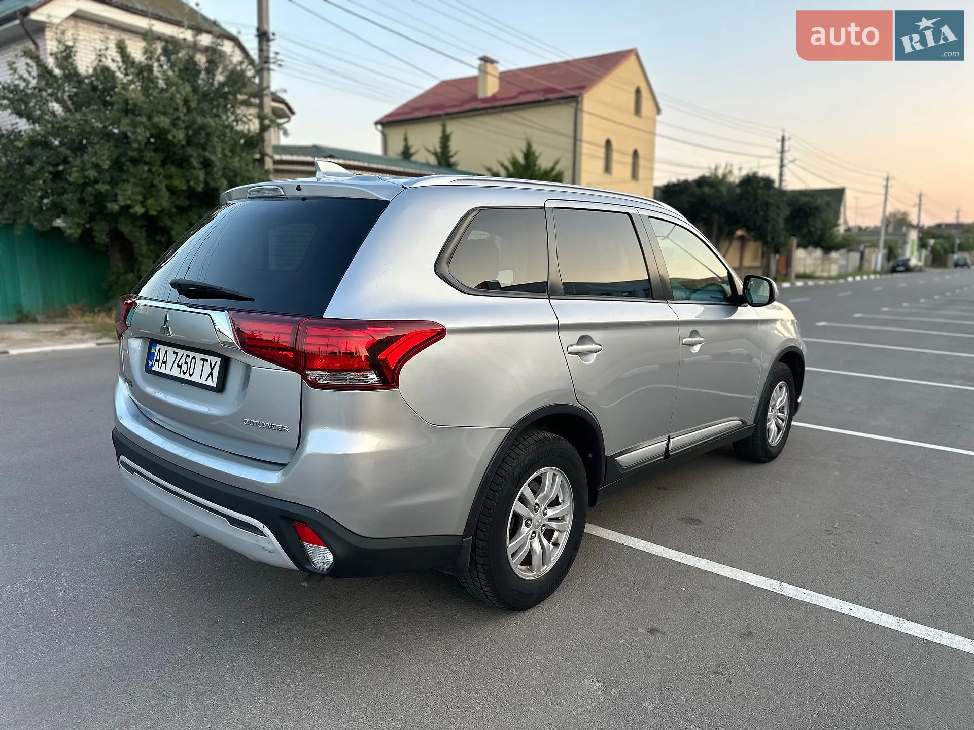 2018 Mitsubishi Outlander - мініатюра 4