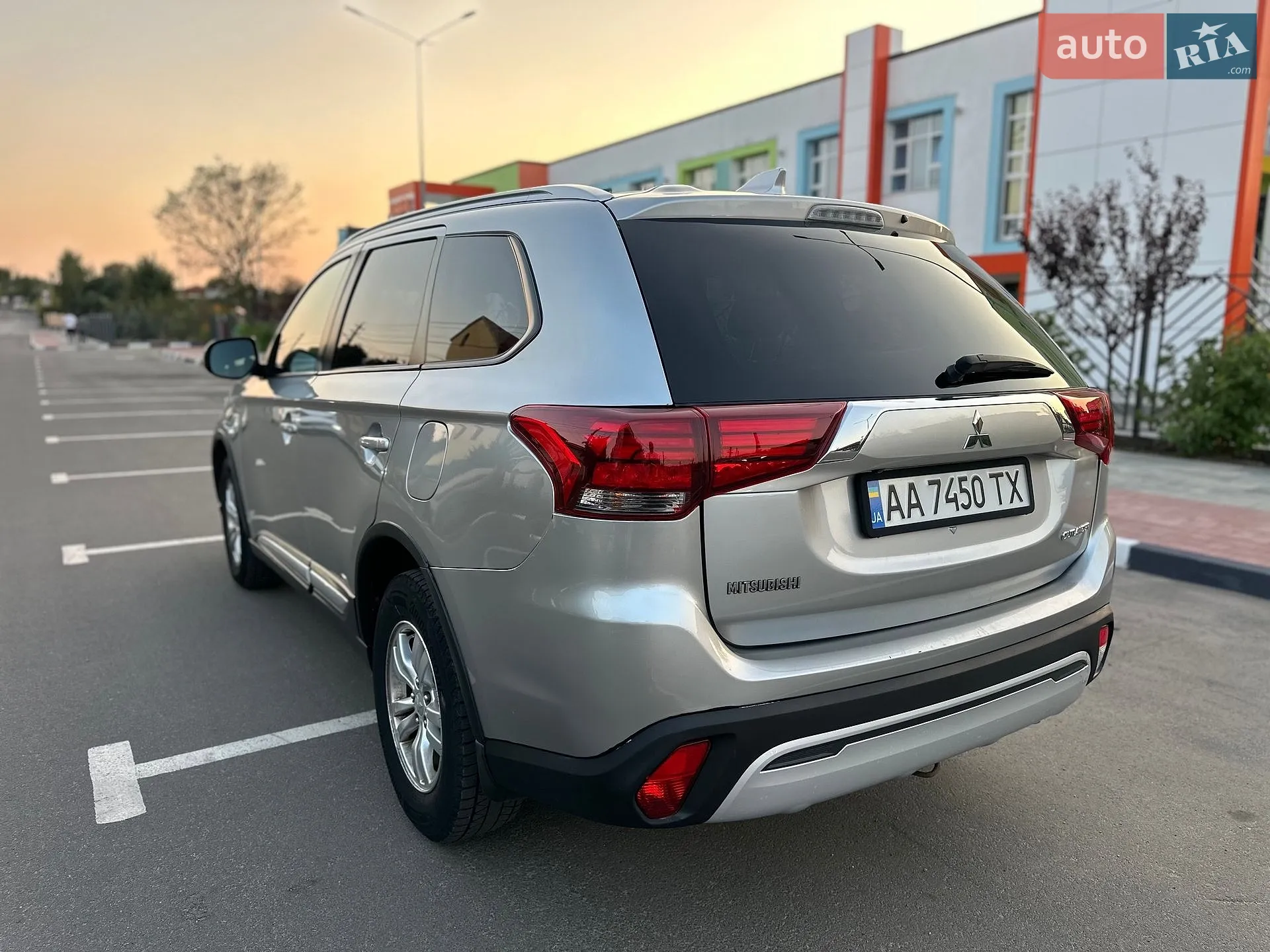 2018 Mitsubishi Outlander - мініатюра 6