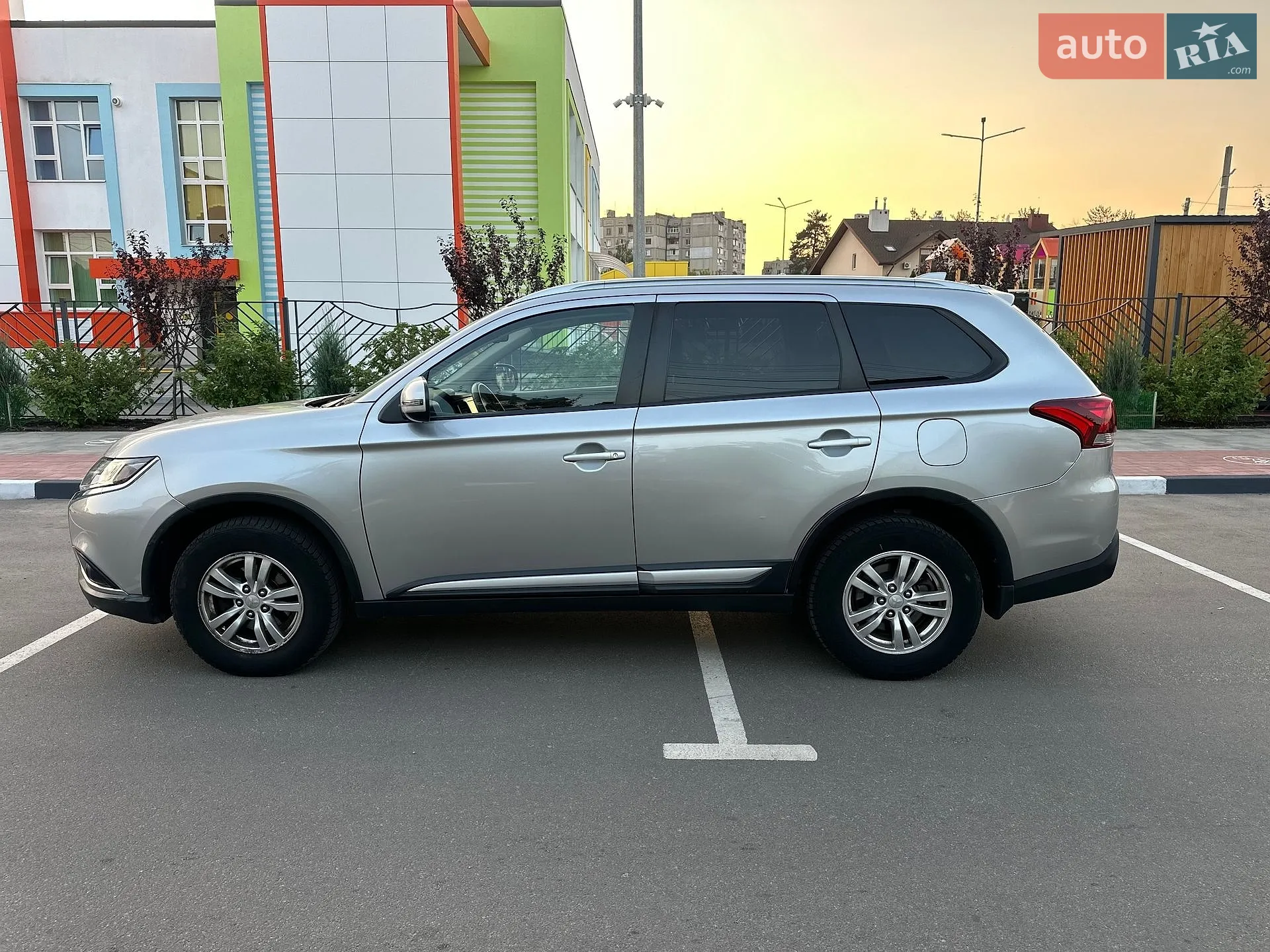 2018 Mitsubishi Outlander - мініатюра 7