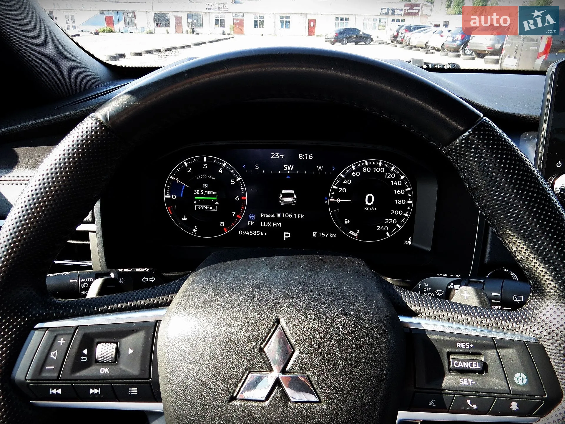 2022 Mitsubishi Outlander - мініатюра 11