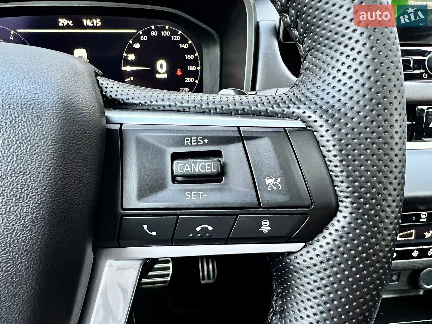 2025 Mitsubishi Outlander - мініатюра 32