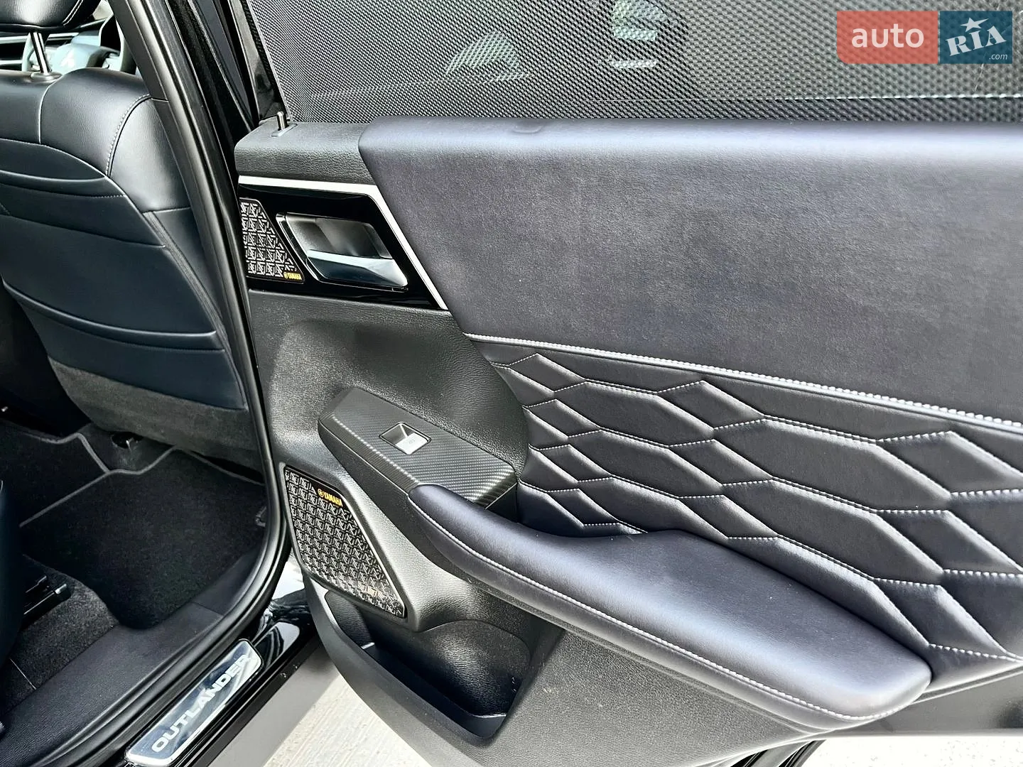 2025 Mitsubishi Outlander - мініатюра 51