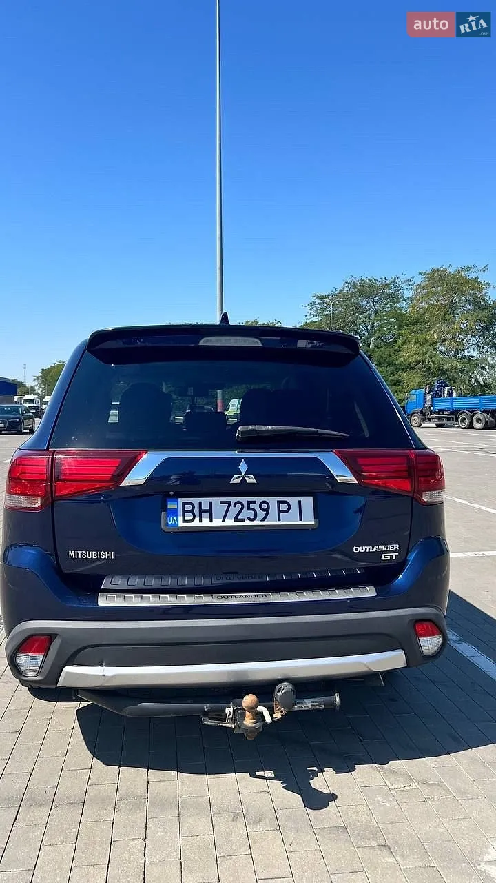 2016 Mitsubishi Outlander - мініатюра 4