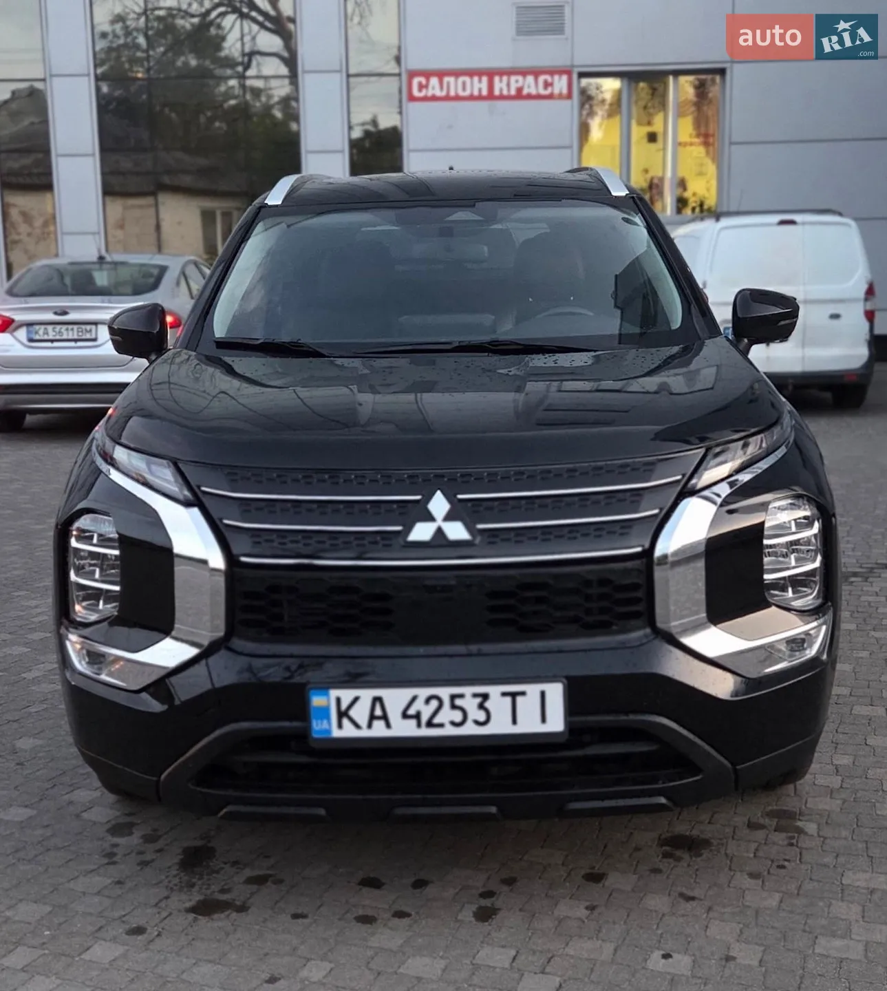 2022 Mitsubishi Outlander - мініатюра 2