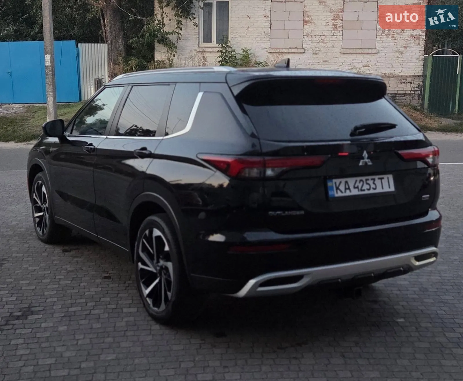 2022 Mitsubishi Outlander - мініатюра 5