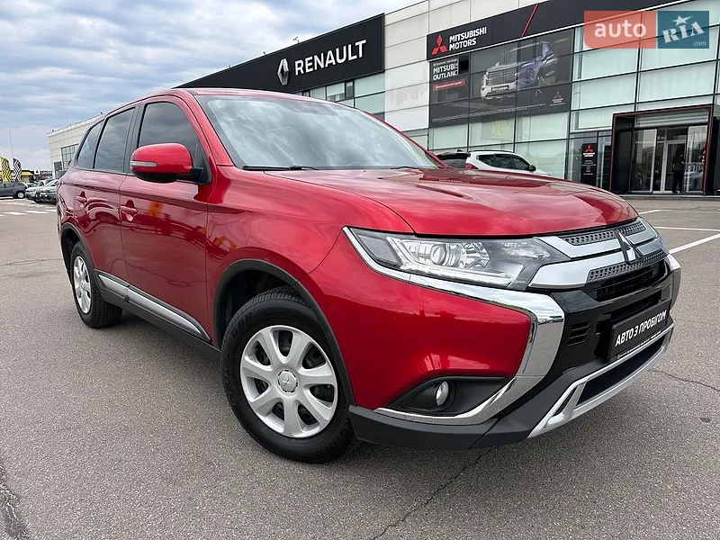 Mitsubishi Outlander 2020