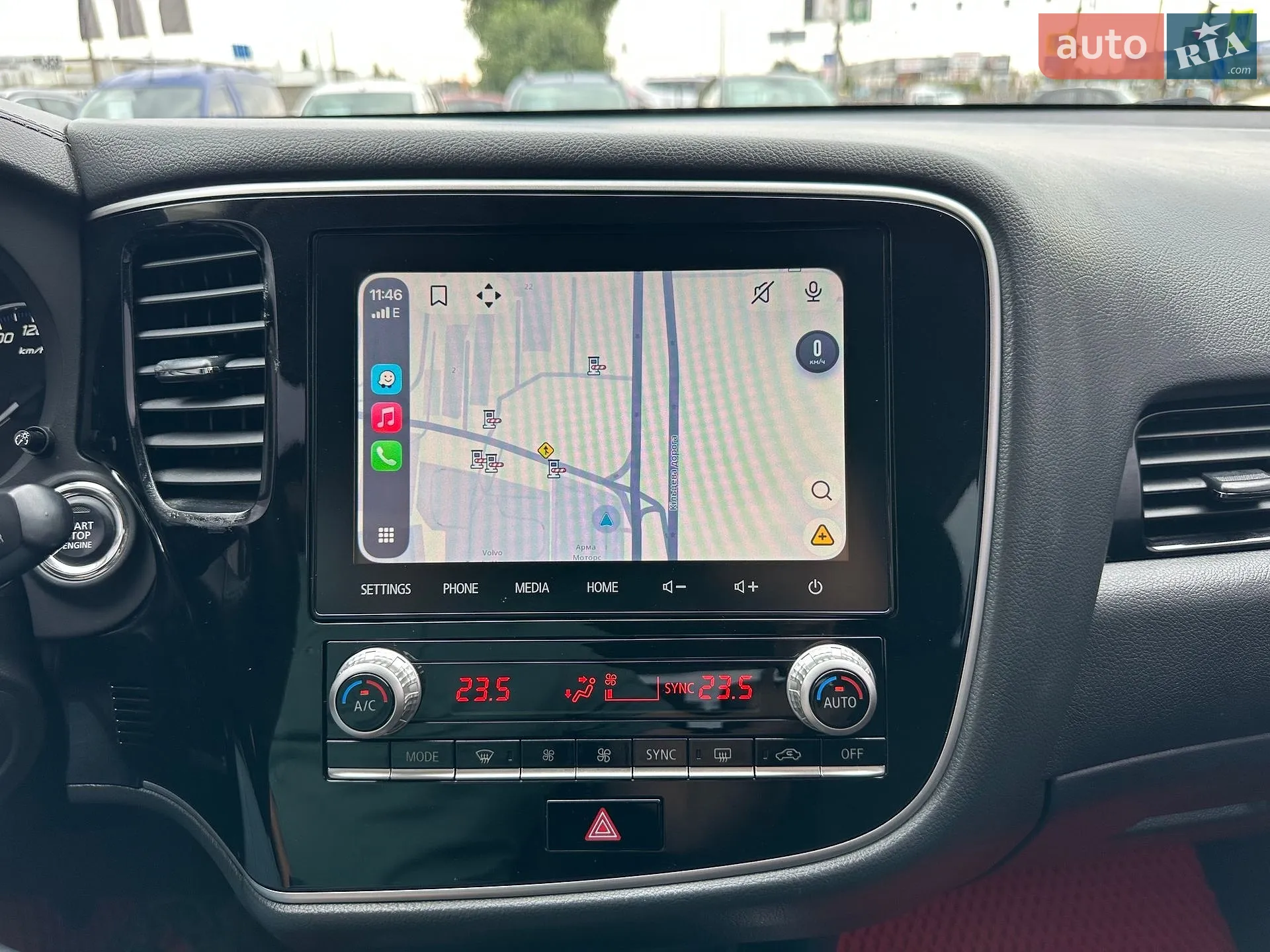 2020 Mitsubishi Outlander - мініатюра 26