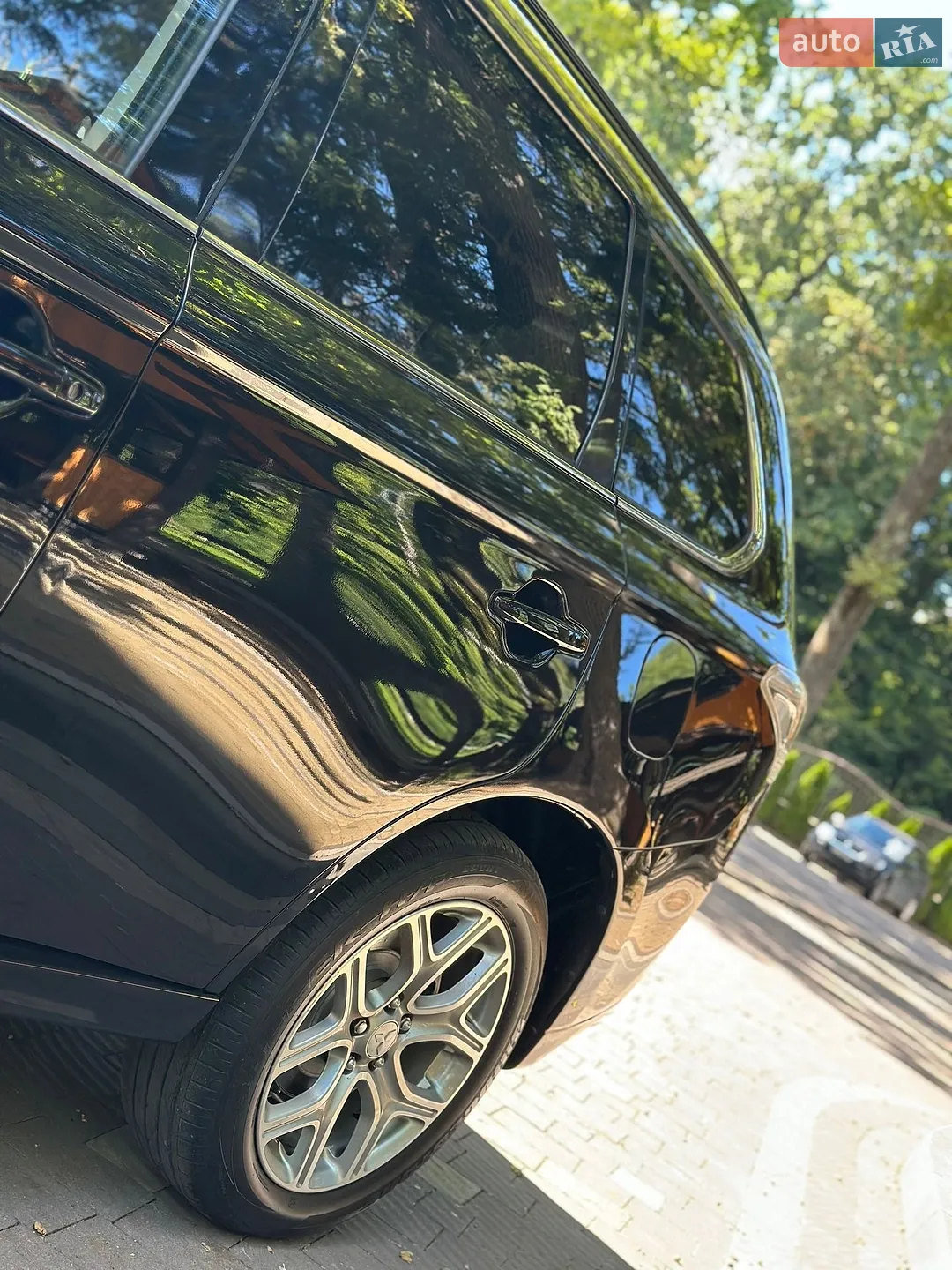 2015 Mitsubishi Outlander - мініатюра 29
