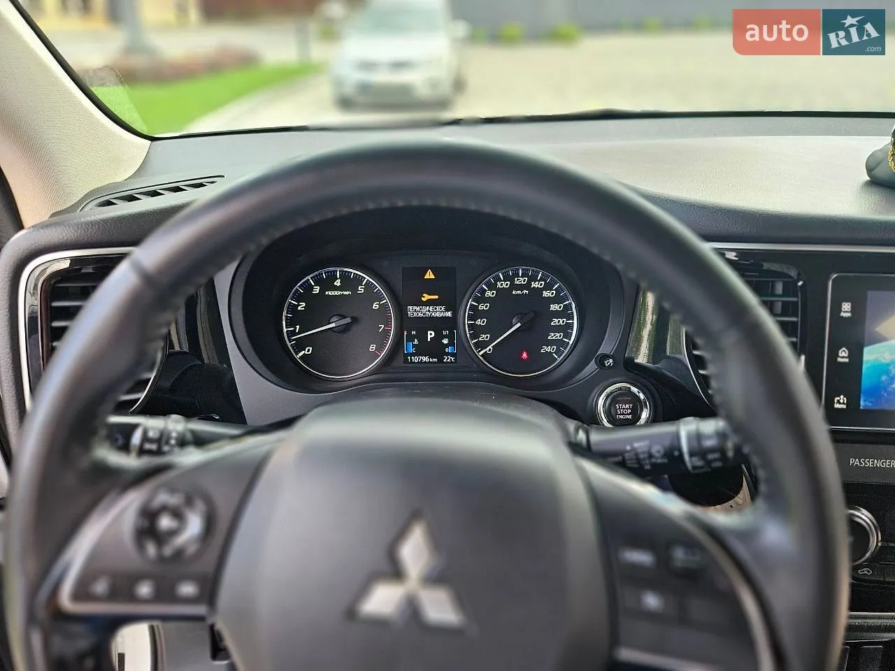2018 Mitsubishi Outlander - мініатюра 10