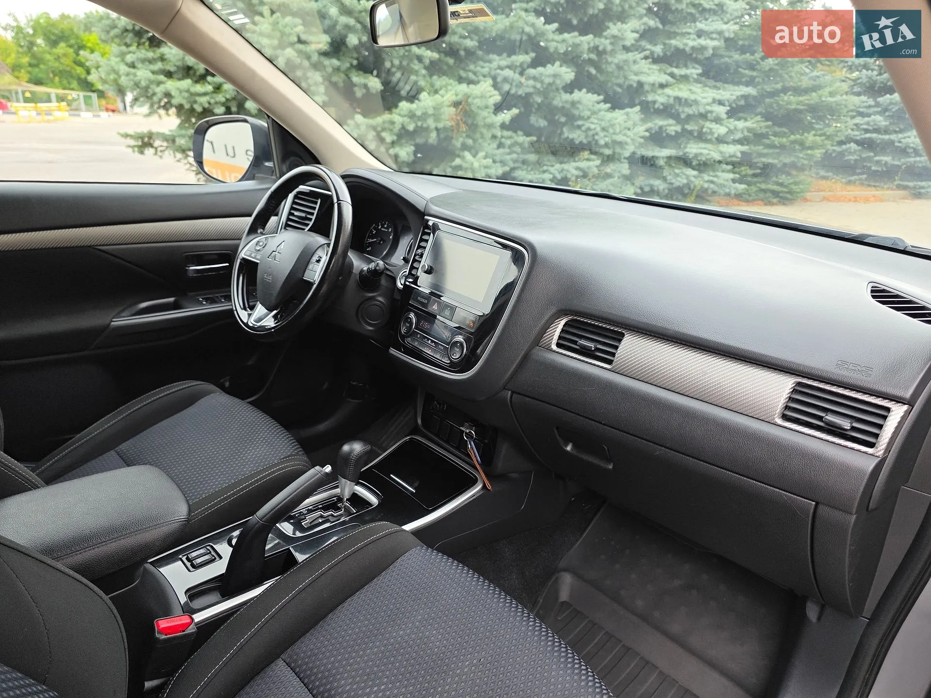 2017 Mitsubishi Outlander - мініатюра 9