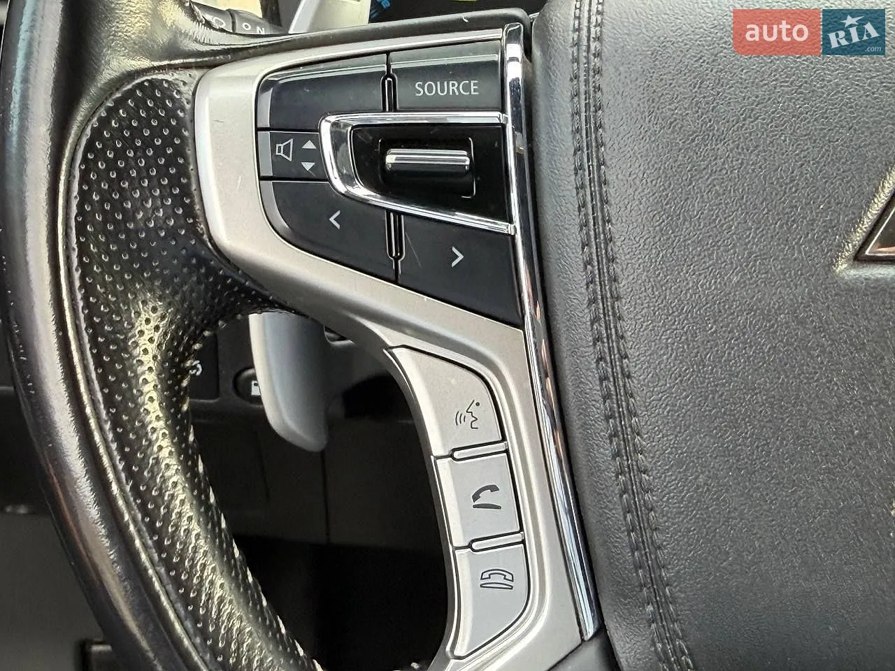 2019 Mitsubishi Outlander - мініатюра 17