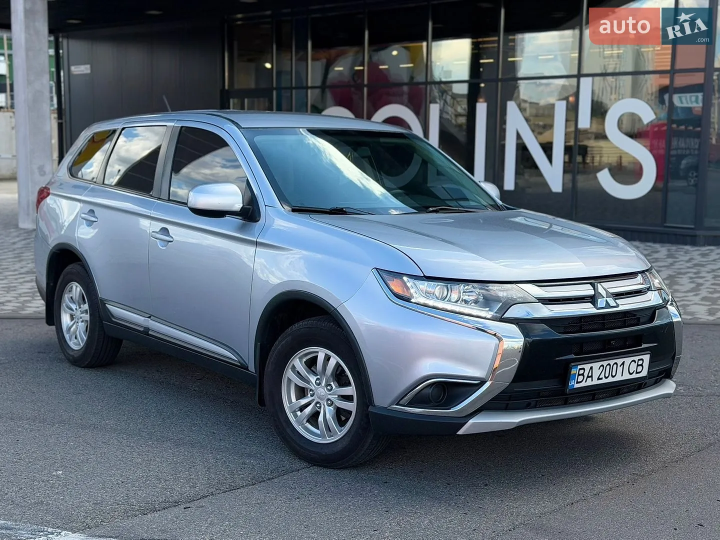 2015 Mitsubishi Outlander - мініатюра 6