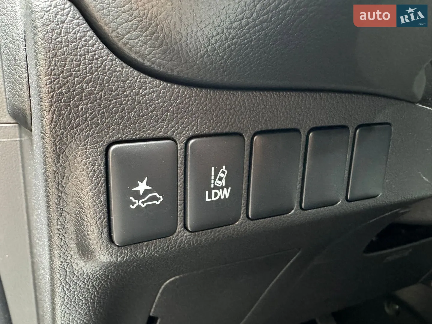 2019 Mitsubishi Outlander - мініатюра 32