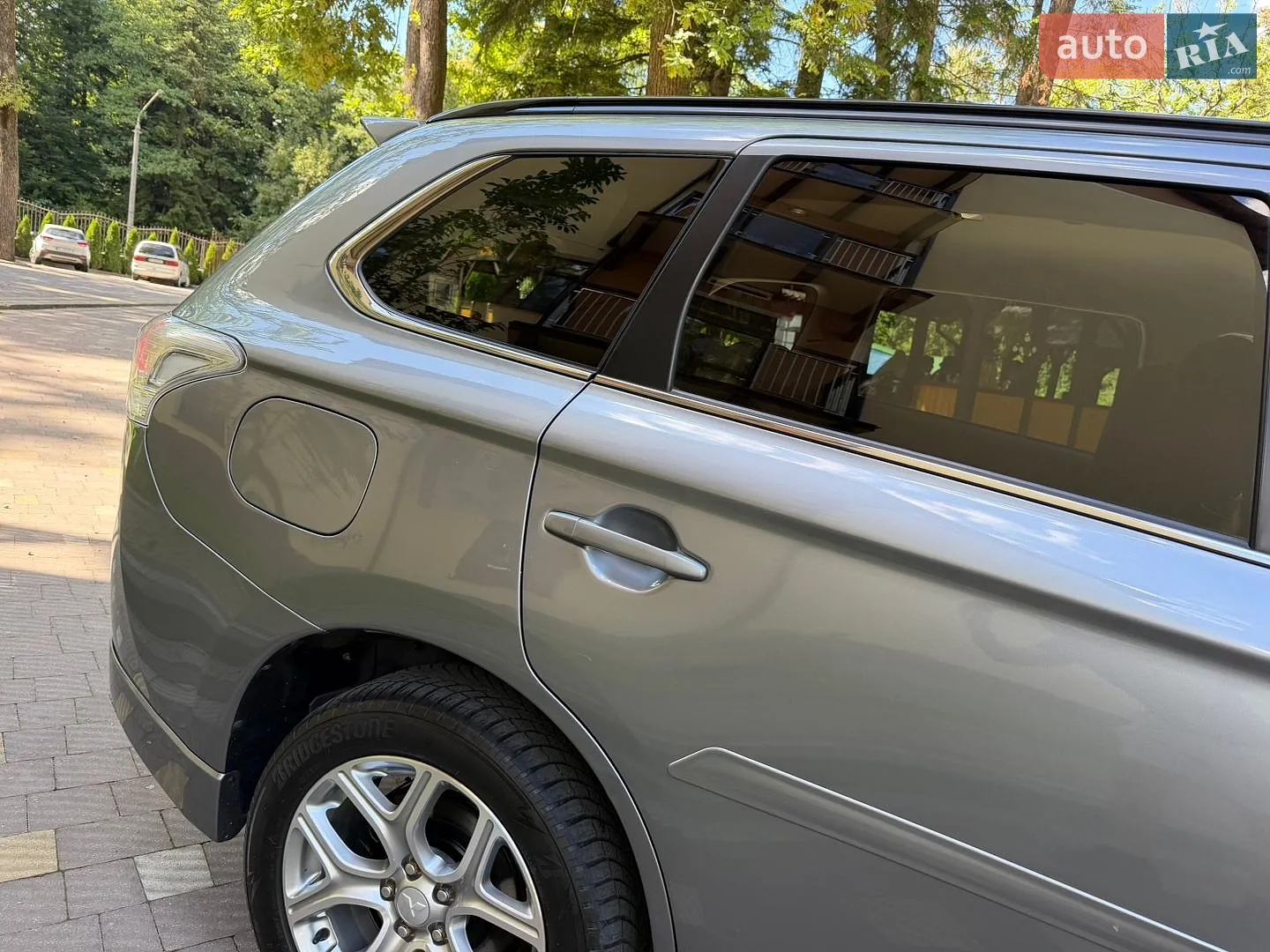 2014 Mitsubishi Outlander - мініатюра 19
