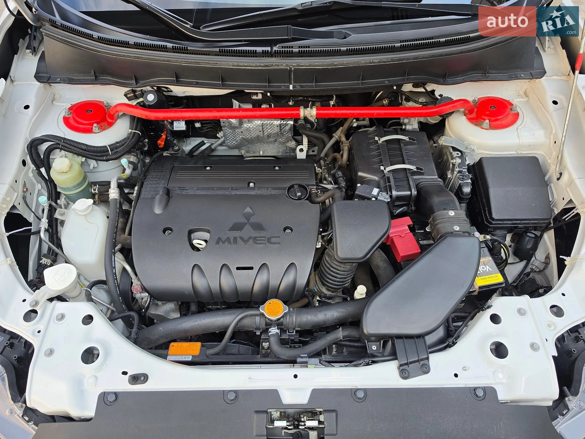 2012 Mitsubishi Outlander - мініатюра 4