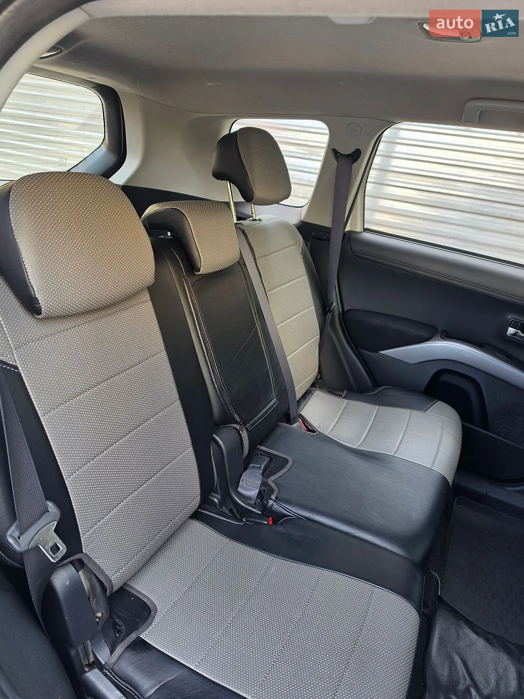 2012 Mitsubishi Outlander - мініатюра 11