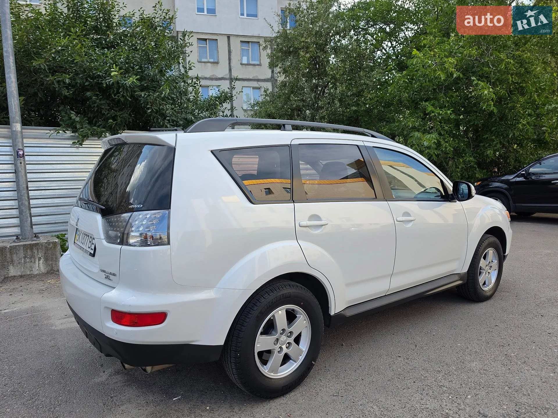 2012 Mitsubishi Outlander - фото 1