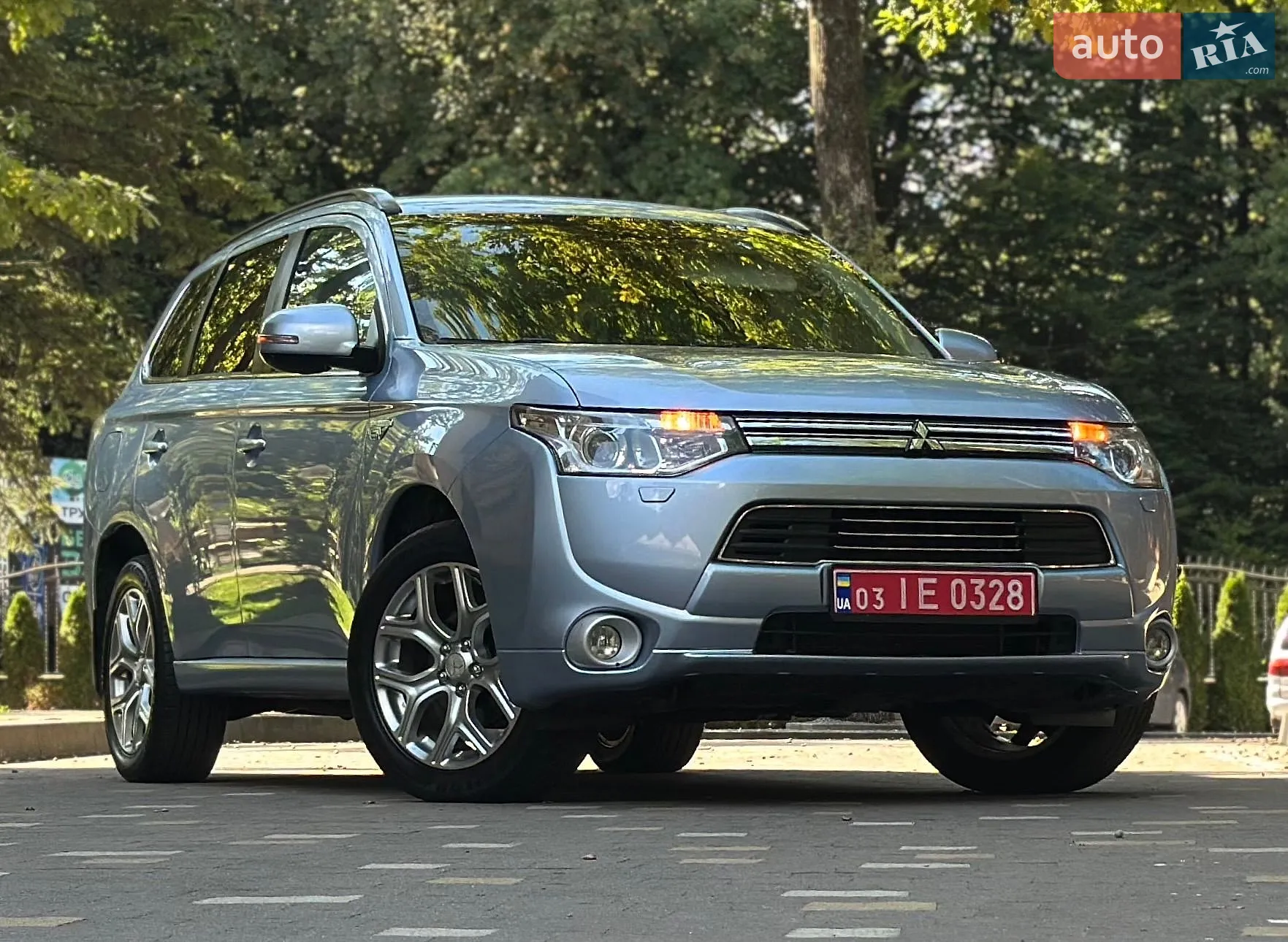 2015 Mitsubishi Outlander - мініатюра 2