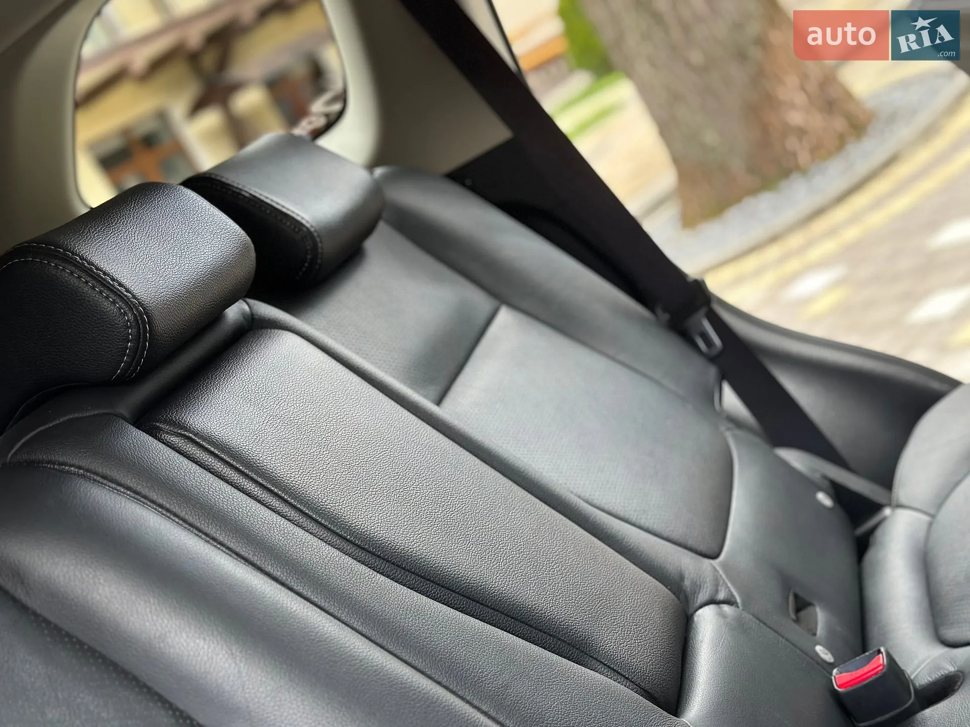 2015 Mitsubishi Outlander - мініатюра 76