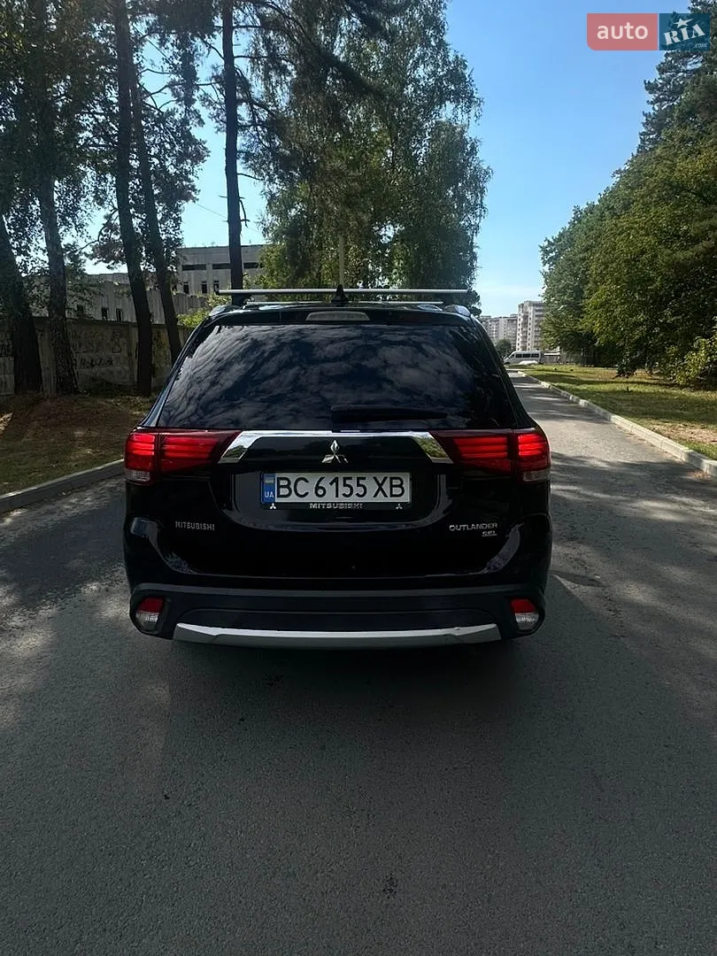 2018 Mitsubishi Outlander - мініатюра 10