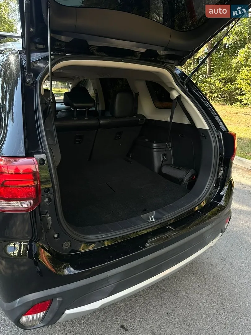 2018 Mitsubishi Outlander - мініатюра 24