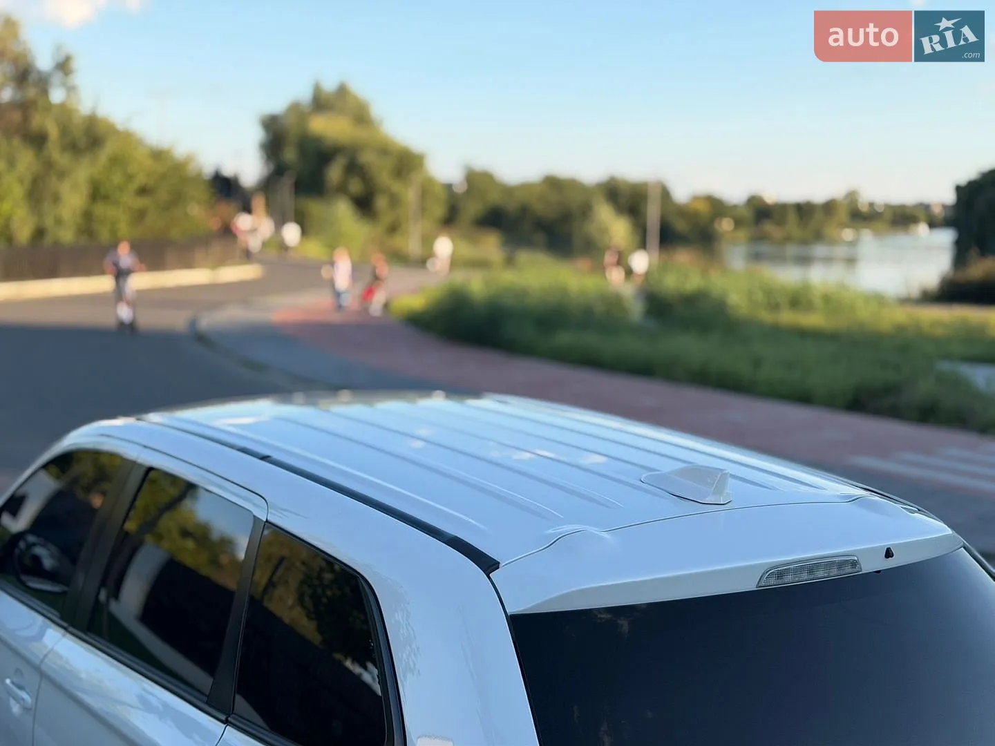 2019 Mitsubishi Outlander - мініатюра 9