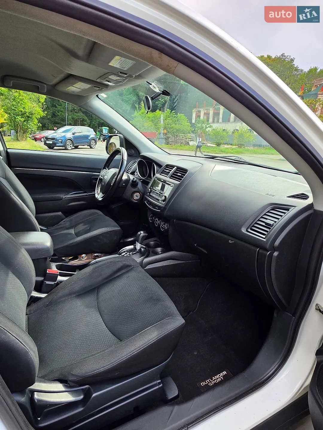 2015 Mitsubishi Outlander - мініатюра 18
