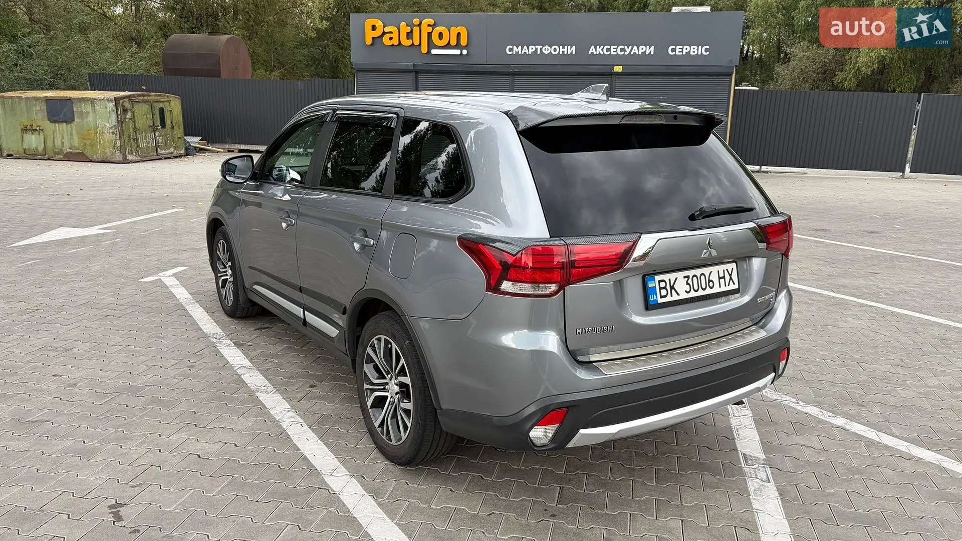 2017 Mitsubishi Outlander - мініатюра 3