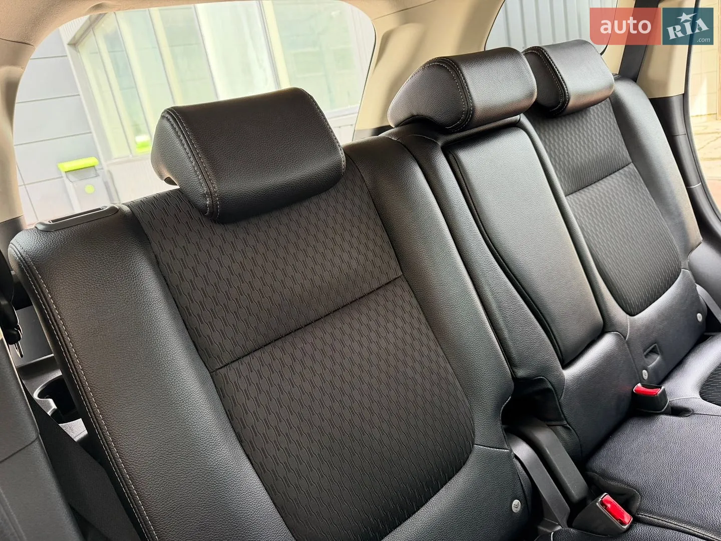 2015 Mitsubishi Outlander - мініатюра 114