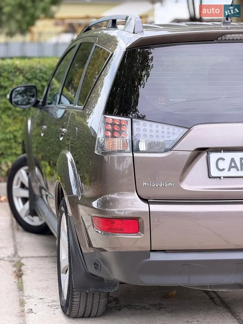 2012 Mitsubishi Outlander - мініатюра 14