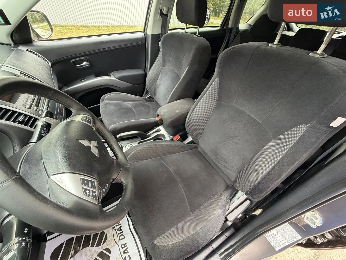 2012 Mitsubishi Outlander - мініатюра 21